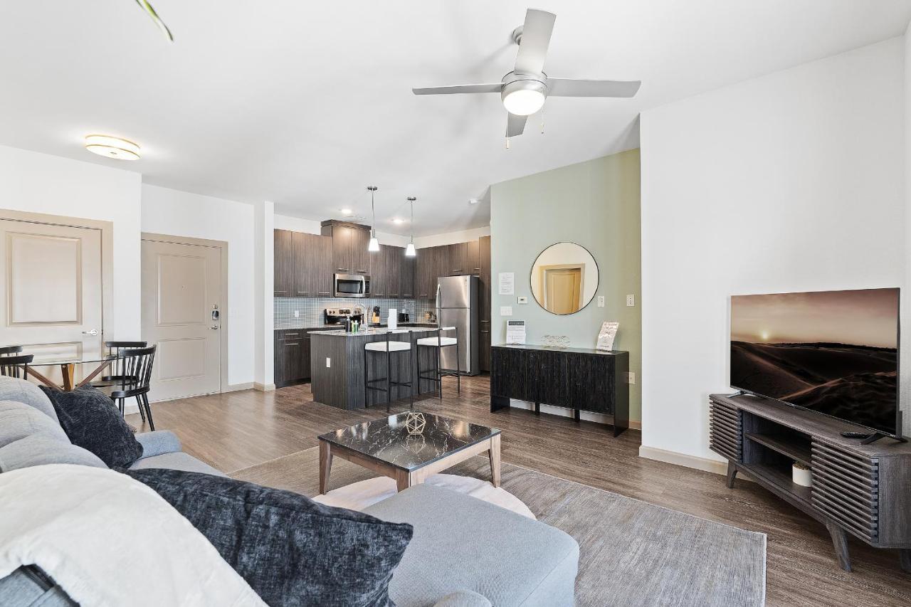 Apartamento Luxe 3B/2B Getaway - Pool, Gym, Parking, Pet Wash Leander Exterior foto